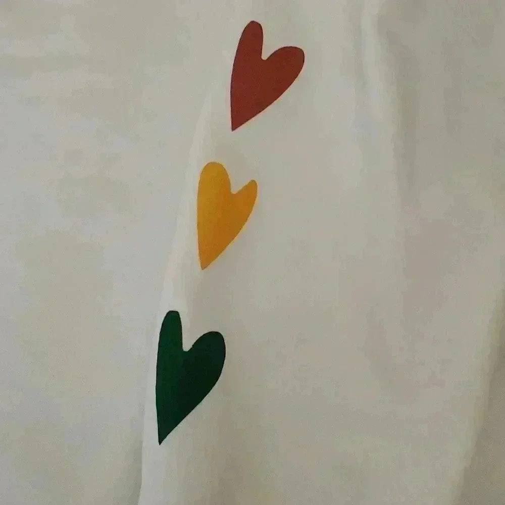 ☆☆☆Sweatshirt with hearts - Picture 4 of 5